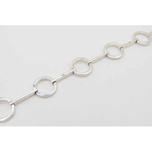 122 - 9 Carat White Gold Circular Form Link Bracelet 19.5cm Long