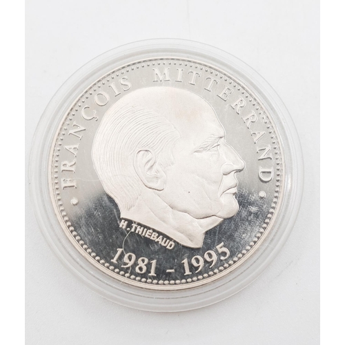 1254 - President De LA Republique France Coin Francois Mitterrand 1981-1995 Encapsulated Mint Condition