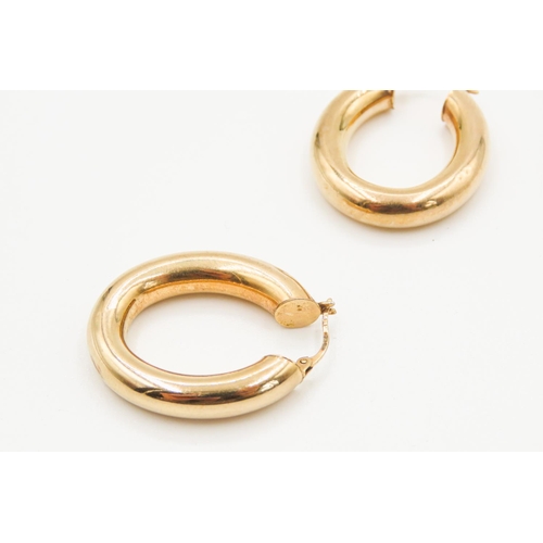 15 - Pair of 9 Carat Yellow Gold Oval Form Hoop Earrings Each 3cm High