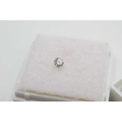 181 - Round Brilliant Cut Diamond 0.33 Carat F Color SI 1 Clarity Measurements 4.34 x 4.38 x 2.76mm GIA Ce... 