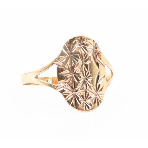 218 - 9 Carat Yellow Gold Floral Cut Design Panel Form Ring Size U