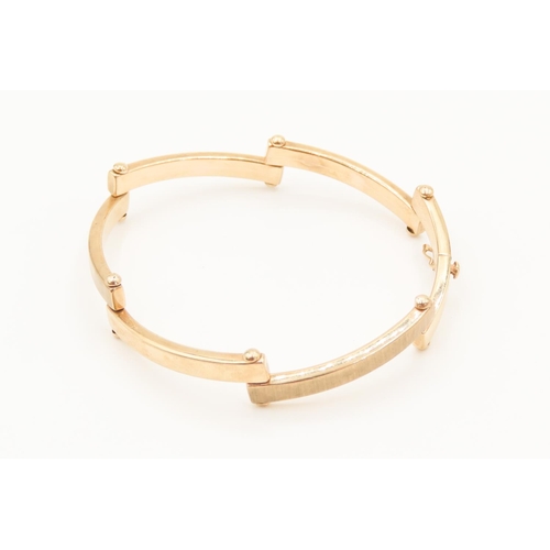 242 - 9 Carat Yellow Gold Arch Bar Form Link Bracelet 17.5cm Long Unusual Attractive Design