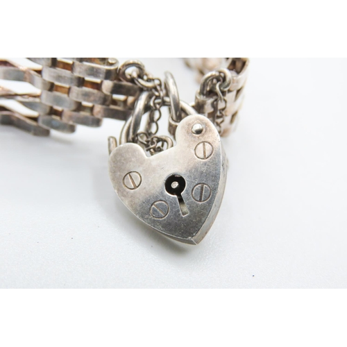 485 - Silver Gate Link Bracelet with Heart Form Clasp and Safety Chain 16cm Long