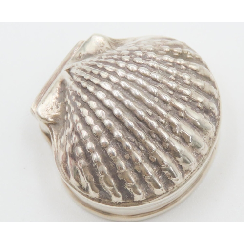 162 - Silver Scallop Shell Form Pill Box Hinged Cover 3cm Wide 2cm High