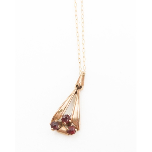 473 - Red Garnet Set Pendant Mounted in 9 Carat Yellow Gold Further Set on 9 Carat Yellow Gold chain 46cm ... 