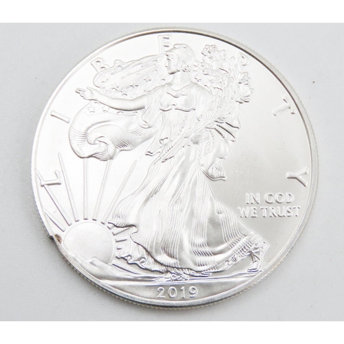 522 - Silver One Ounce Fine 999.9 United States of America 1 Dollar 2019 Coin