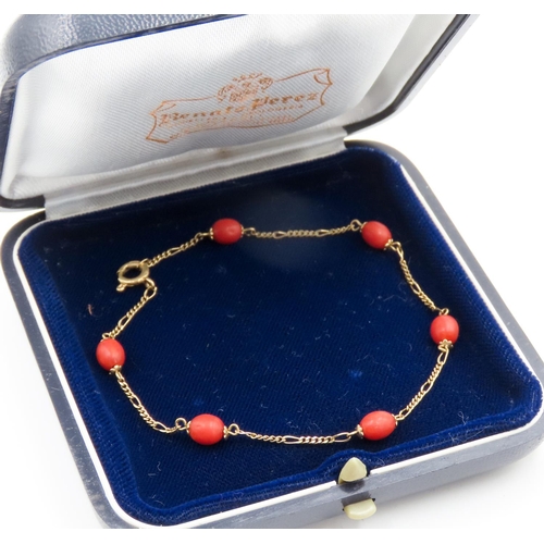 56 - 18 Carat Yellow Gold Red Coral Bead Set Bracelet 18.5cm Long