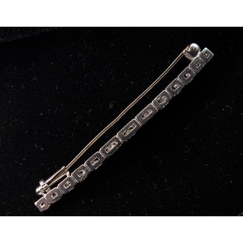 154 - Circa 1920 Thirteen Stone Diamond Graduated Form Set Brooch Mounted in 18 Carat White Gold 6.5cm Wid... 