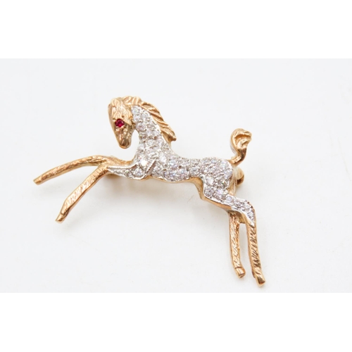 460 - Ruby and Gemstone Set 9 Carat Yellow Gold Horse Brooch 4cm Wide