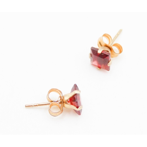 462 - Pair of Red Garnet Set 9 Carat Yellow Gold Earrings 5mm High As New Unworn