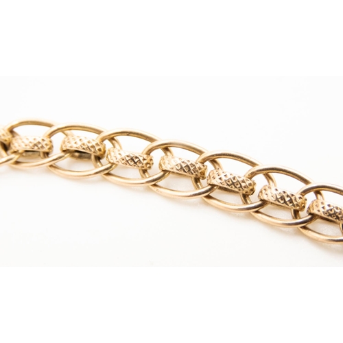 47 - 9 Carat Yellow Gold Fancy Double Link Bracelet Attractively Detailed 19.5cm Long