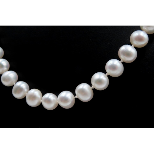 471 - Ladies Pearl Necklace Silver Clasp 50cm Long As New Unworn