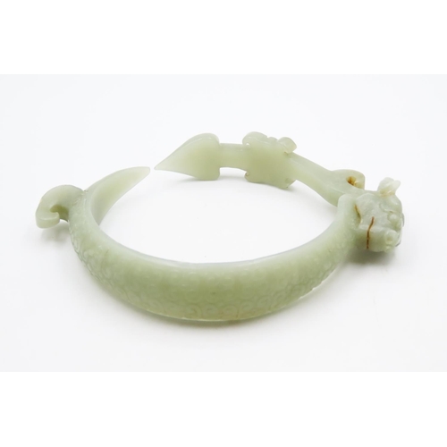 539 - Carved Jade Fo Dog Bangle Attractively Detailed Inner Width 8cm