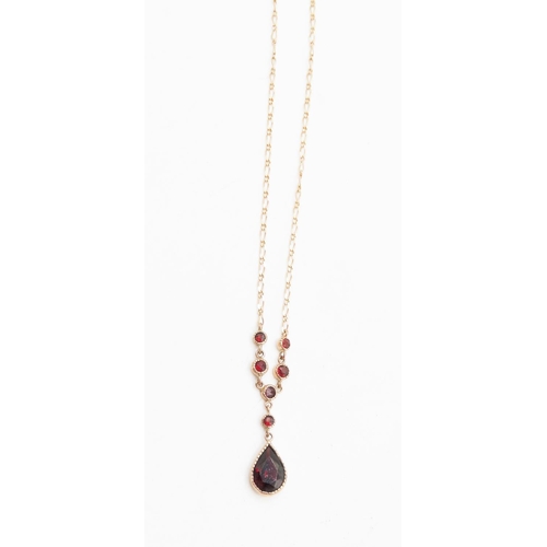 587 - Red Garnet Set Ladies Necklace Mounted on 9 Carat Yellow Gold Attractively Detailed Chain 40cm Long ... 