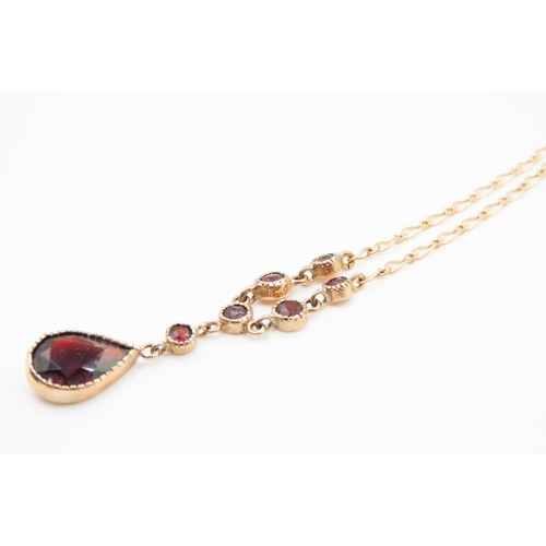 587 - Red Garnet Set Ladies Necklace Mounted on 9 Carat Yellow Gold Attractively Detailed Chain 40cm Long ... 