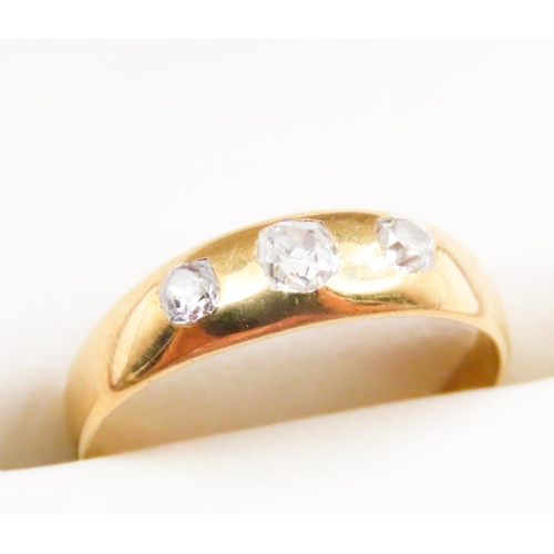 618 - Old Cut Diamond Three Stone Set Ring Mounted in 18 Carat Yellow Gold Ring Size H