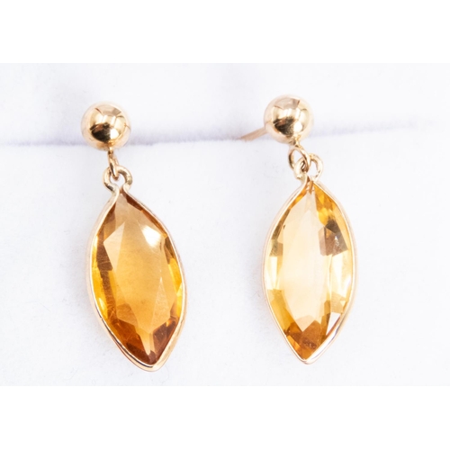 91 - Pair of Marquise Cut Citrine Drop Earrings Set in 9 Carat Yellow Gold 1.5cm High