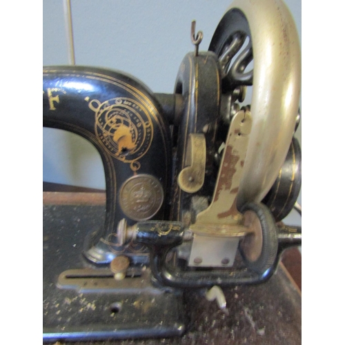 1067 - Old Pfaff Sewing Machine Working Order with Fitted Cover