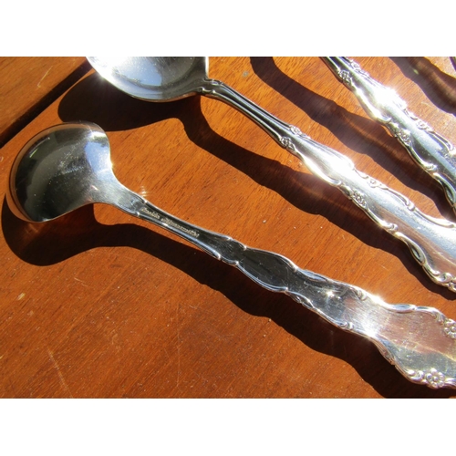 1213 - Oneida American Set of Six Silver Plated Dinner Soup Spoons As New