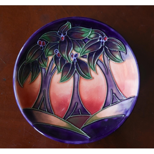 1258 - Moorcroft with Original Presentation Box Present Table Dish Floral Motifs Signed to Base