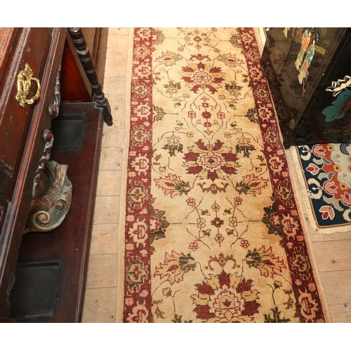 1477 - Persian Pure Wool Runner Approximately 2ft 6 Inches Wide x 8ft Long