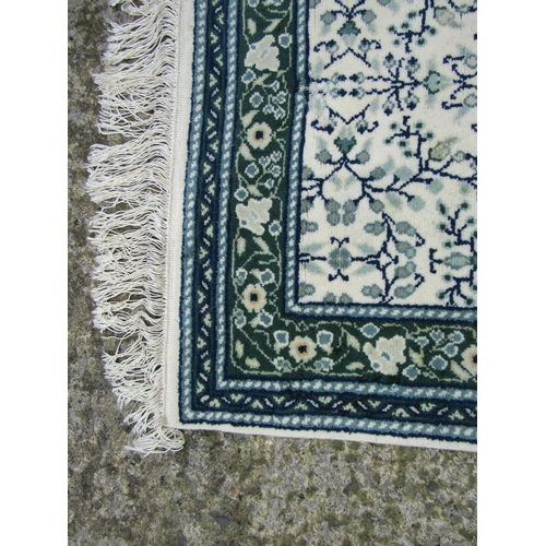 981 - Persian Pure Wool Rug 220cm Long x 4ft 140cm Wide