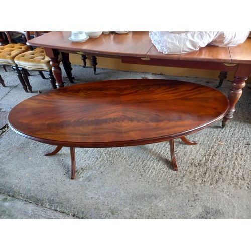 824 - Figured Mahogany Coffee Table Oval Form Finely Detailed Approximately 5ft Wide x 18 Inches High