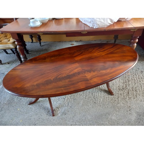 824 - Figured Mahogany Coffee Table Oval Form Finely Detailed Approximately 5ft Wide x 18 Inches High