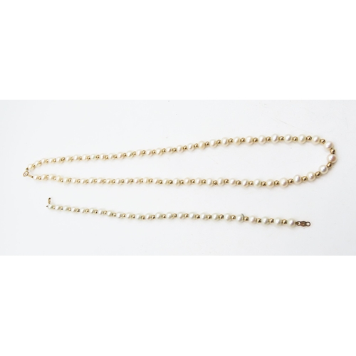 191 - Ladies Pearl Necklace with 14 Carat Yellow Gold Spacer Beads and Clasp 45cm Long with Matching Pearl... 