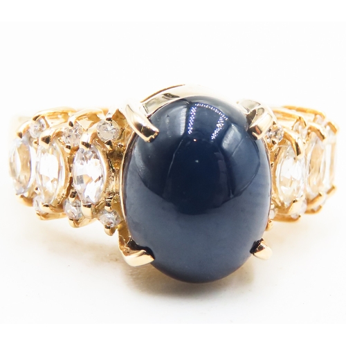 220 - Cabochon Cut Sapphire Centre Stone Ring with Glacier Topaz Set to Shoulders Mounted in 18 Carat Yell... 