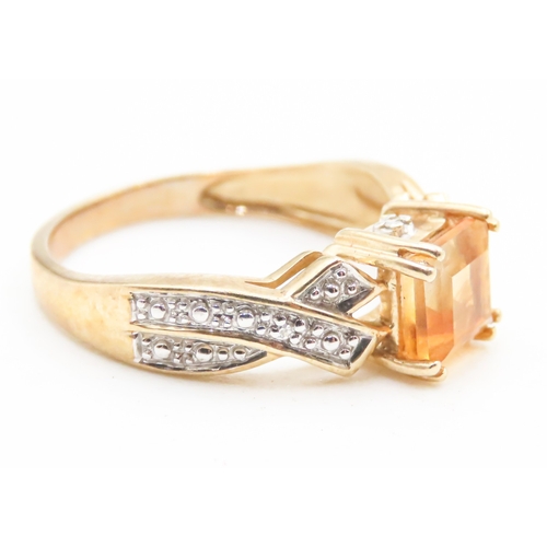 242 - Square Cut Citrine Single Stone Ring Crossover Motif Band Mounted in 9 Carat Yellow Gold Ring Size N