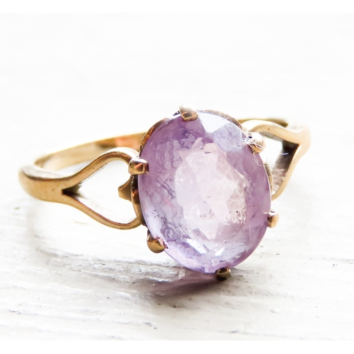 261 - Amethyst Six Claw Basket Set Single Stone Ring Mounted in 9 Carat Yellow Gold Heart Motifs to Should... 