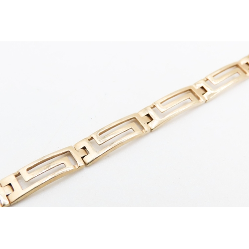 323 - 9 Carat Yellow Gold Geometric Form Panel Link Bracelet Articulated Form 18.5cm Long