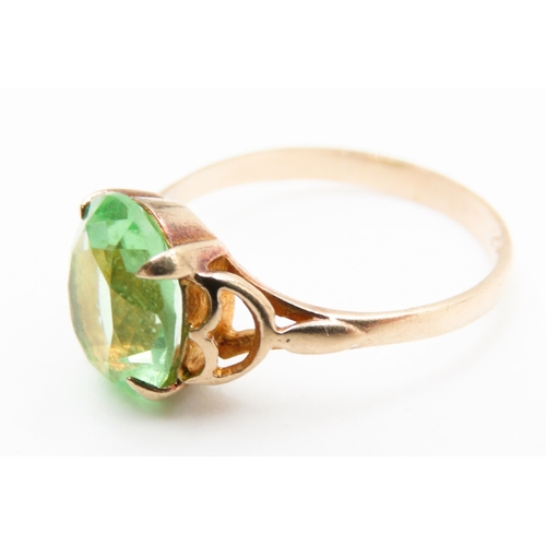 337 - 9 Carat Yellow Gold Green Gemstone Set Single Stone Ring Size N