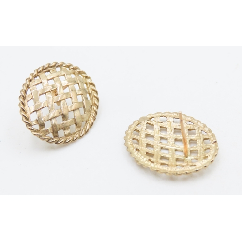 374 - Pair of 9 Carat Yellow Gold Weaved Basket Form Earrings Each 2cm High