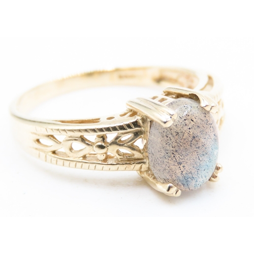 499 - Labradorite Single Stone Basket Set Ring Mounted in 9 Carat Yellow Gold Ring Size N