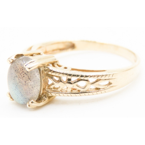 499 - Labradorite Single Stone Basket Set Ring Mounted in 9 Carat Yellow Gold Ring Size N