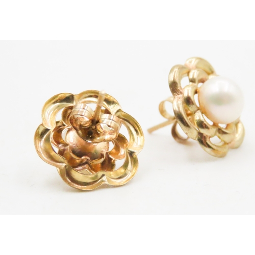 541 - Pair of Pearl Set Floral Form Earrings Set in 9 Carat Yellow Gold 1.5cm High