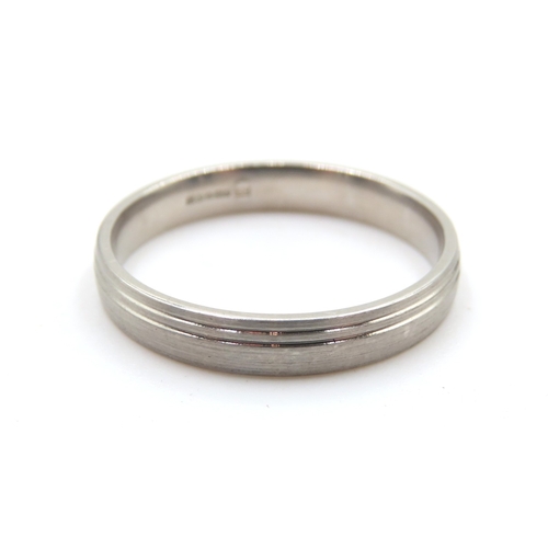 567 - Platinum Band Ring Size Z