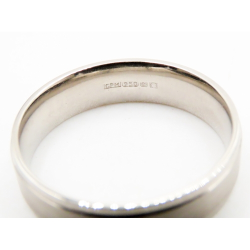 567 - Platinum Band Ring Size Z