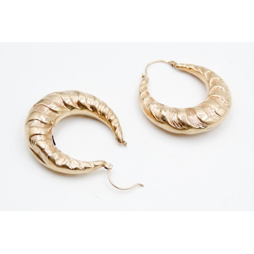 615 - Pair of 9 Carat Yellow Gold Croissant Form Hoop Earrings Each 3cm High