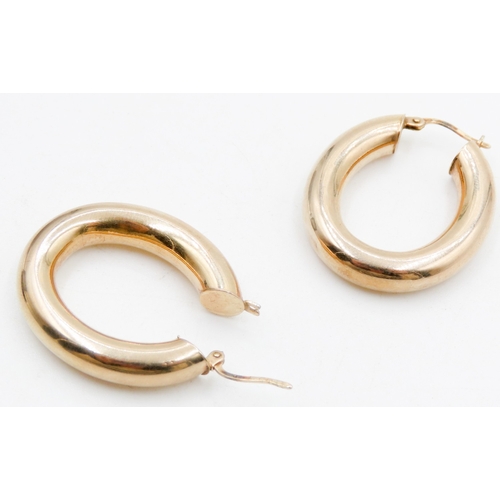 629 - Pair of 9 Carat Yellow Gold Oval Form Hoop Earrings Each 3cm High