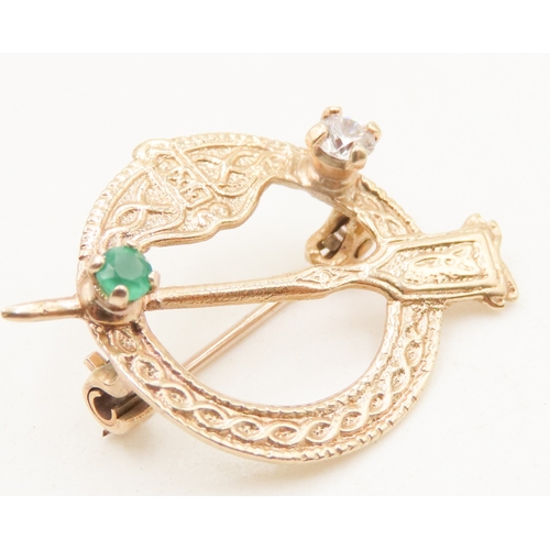 63 - Emerald and Gemstone Set 9 Carat Yellow Gold Tara Brooch 3cm High