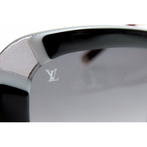 636 - Louis Vuitton Sunglasses with Original Box