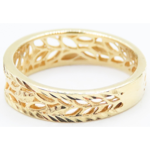 73 - 9 Carat Yellow Gold Filigree Form Ring Attractively Detailed Ring Size L and a Half