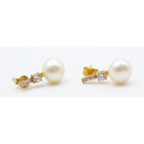 78 - Pair of Pearl and Gemstone Set Ladies Earrings Mounted in 18 Carat Yellow Gold 1.5cm High