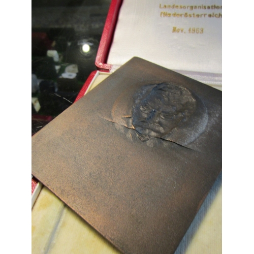 1269 - Bronze Presentation Medal Dated 1963 Contained Within Original Scarlet Leatherbound Presentation Cas... 