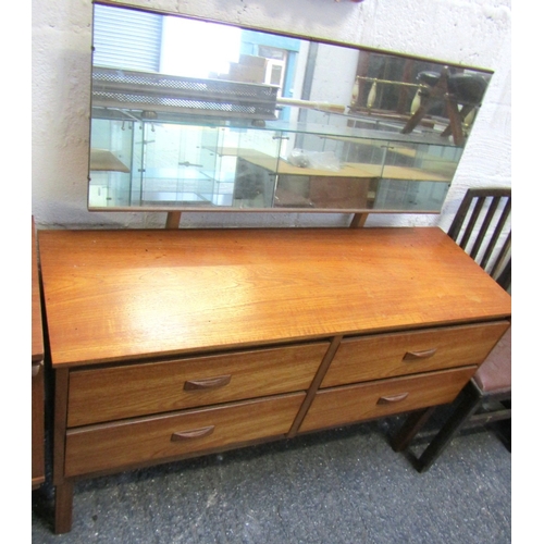 1360 - Vintage Hardwood Dressing Table Chest Mirror Plate Above Four Drawers Approximately 5ft Wide