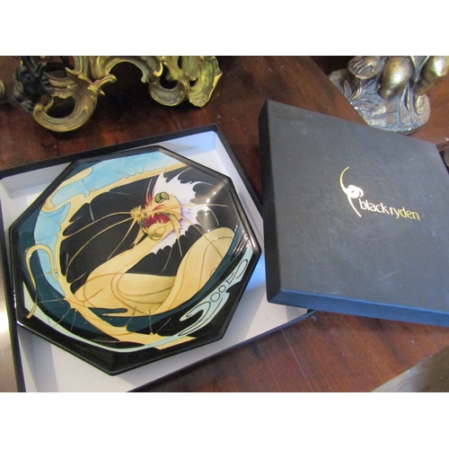 1385 - Black Ryden Charger with Original Presentation Box Approximately 9 Inches Wide