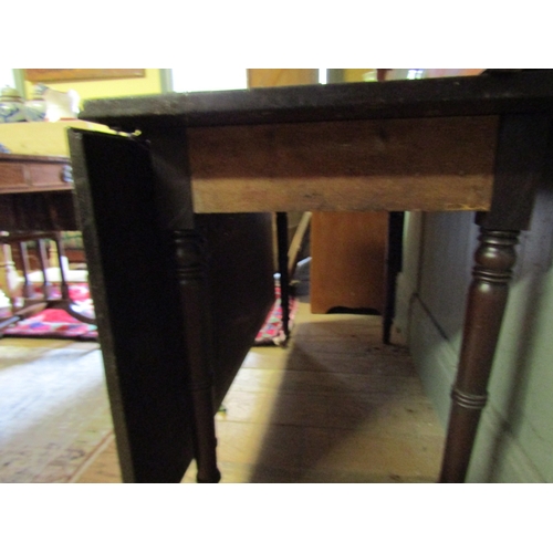 1506 - George III Single Dropleaf Table Extends to Approximately 4ft Turned Supports, Length 4ft, Depth 24 ... 